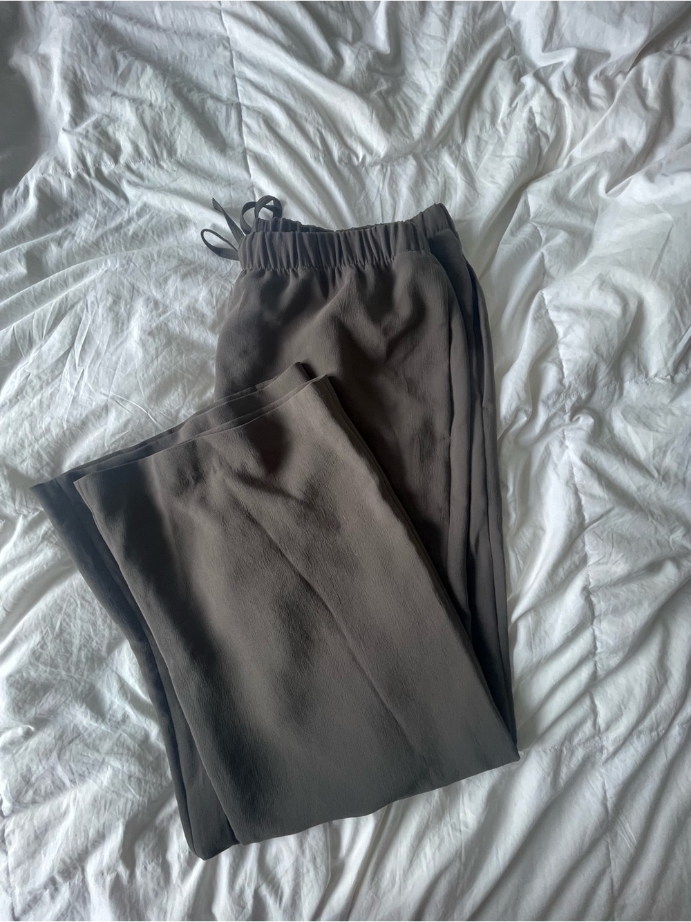 Aritzia The Lodge Pant - Crepette Size XL